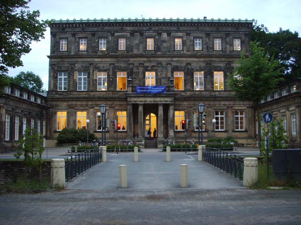 1920px hochschule für musik, detmold, juni 2008