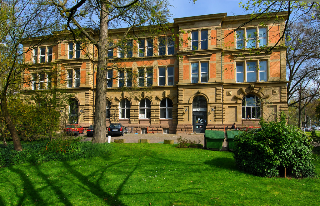 Académie publique des beaux-arts de Karlsruhe 87bf6fb4 bf4e 4a6f a46c ba6fe05625f6