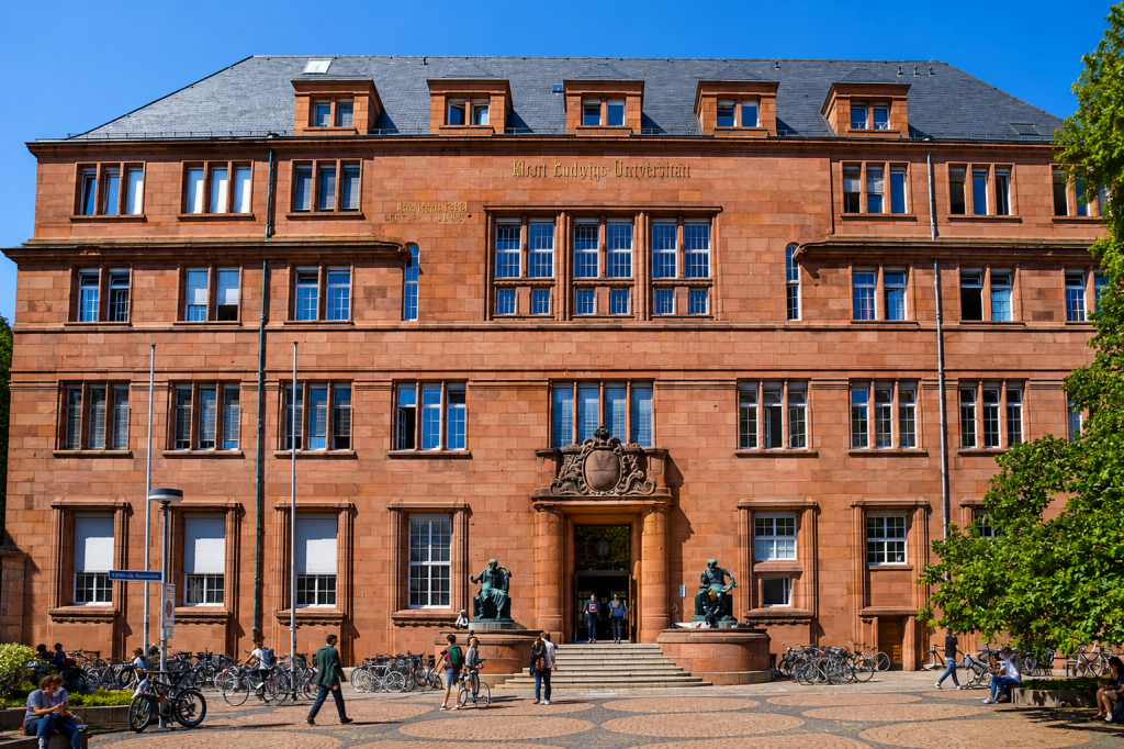 Université Albert-Ludwig de Fribourg-en-Brisgau (Albert-Ludwigs-Universität Freiburg) chatgpt image jun 29, 2026, 06 22 58 am