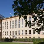 Universités Générales en Allemagne das mensageb‰ude auf dem campus treskowallee