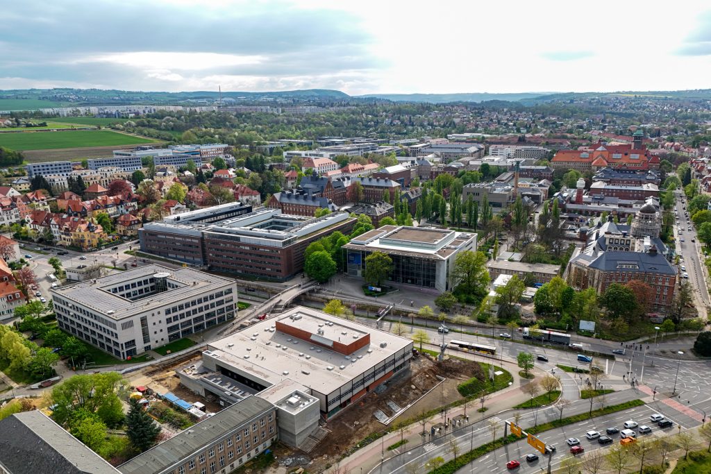 tu dresden campus 2024 luftbild toni klemm 2500px