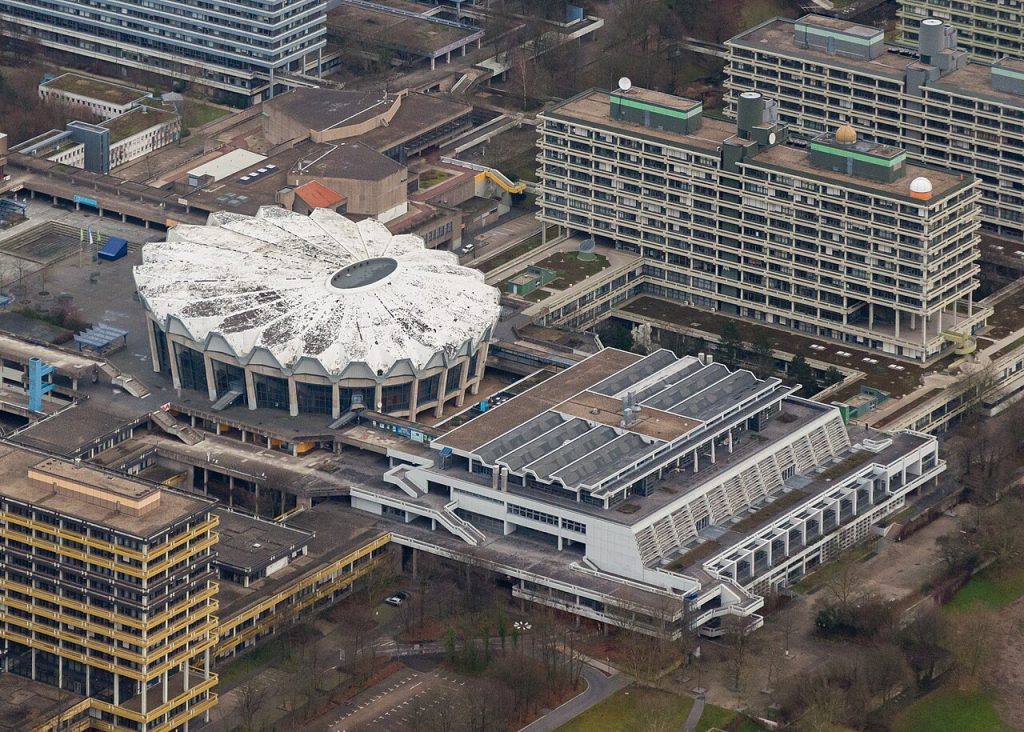 1280px ruhr universität bochum audimax mensa luftaufnahme 2014