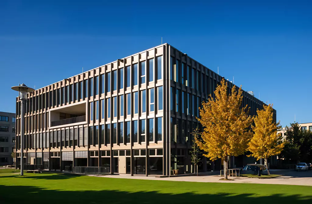 deutsche hochschule für angewandte wissenschaften german university of applied sciences